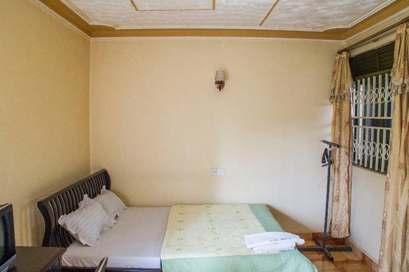 Rays Hotel Mbarara Exterior photo