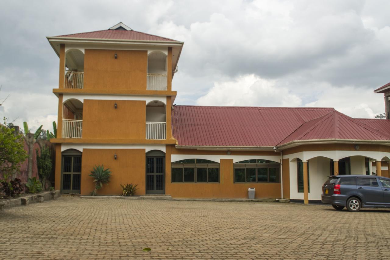 Rays Hotel Mbarara Exterior photo